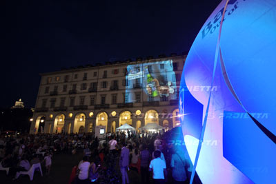 poriezioni e teste mobili per l'evento red bull proietta